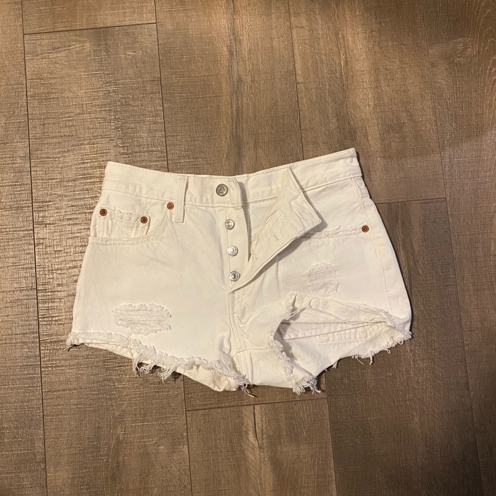 Levi’s shorts